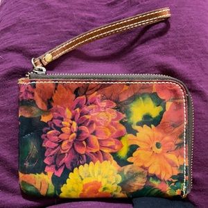Patricia Nash Reala wristlet credit card holder